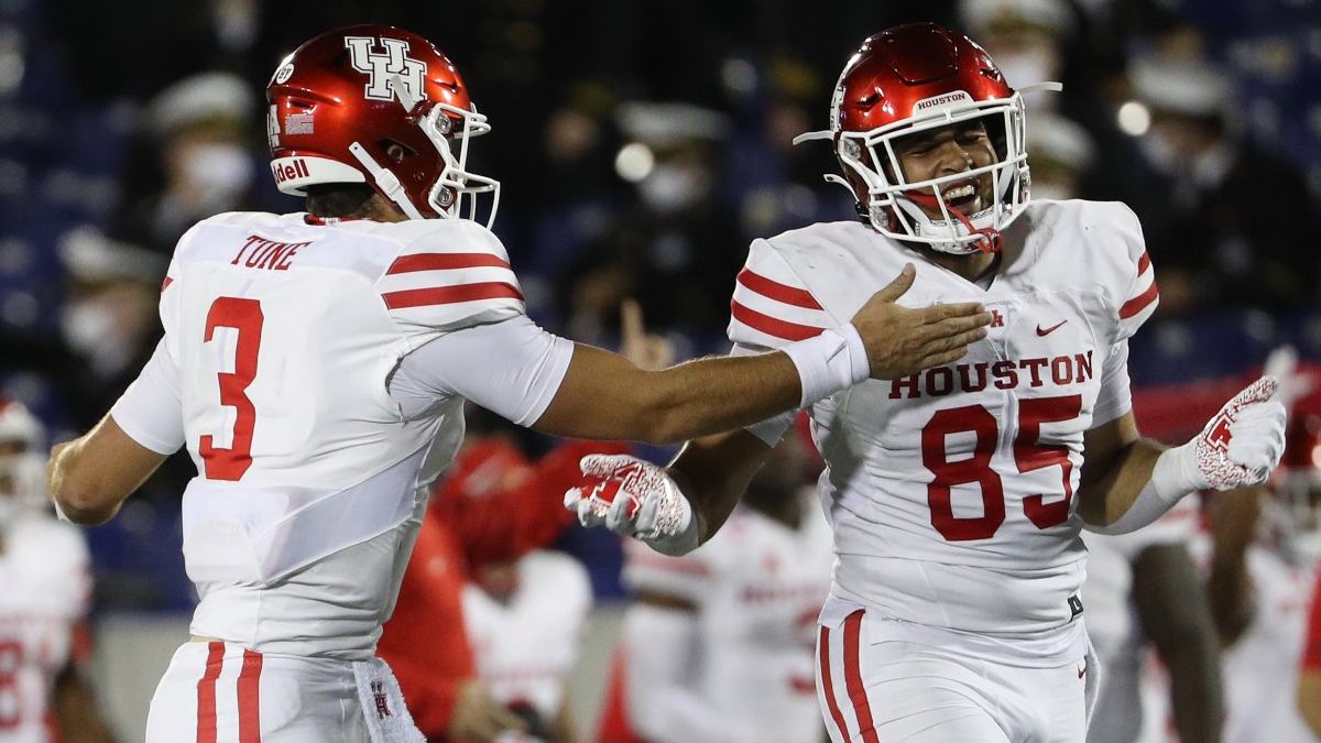 Texas Tech vs. Houston Odds, Betting Picks: The Betting Edge In Week 1 College Football Matchup article feature image