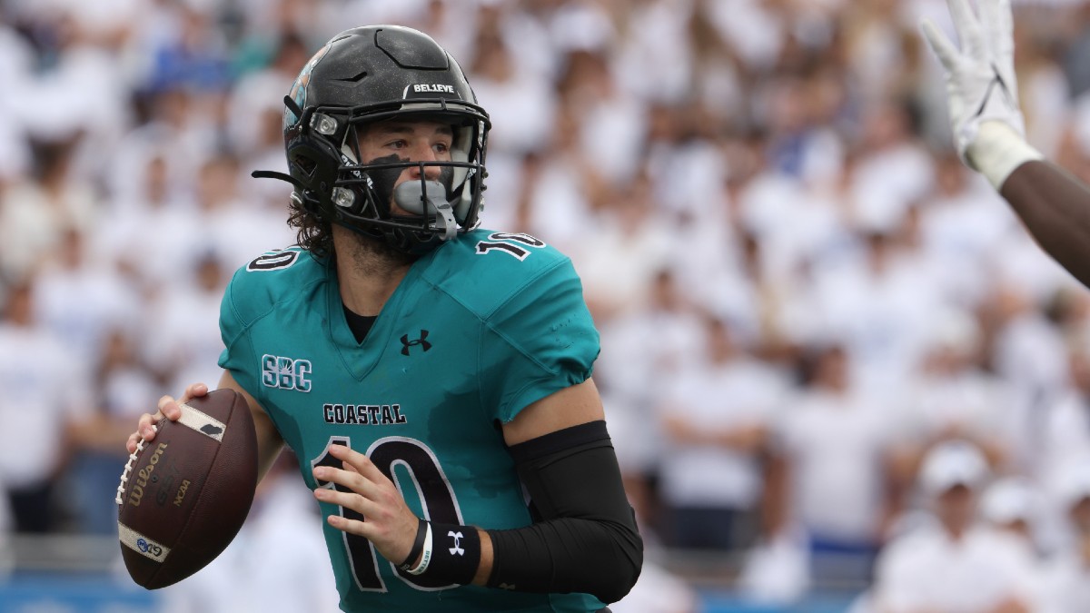 College Football Odds, Picks, Predictions for UMass vs. Coastal Carolina: Can The Minutemen Cover Again? article feature image