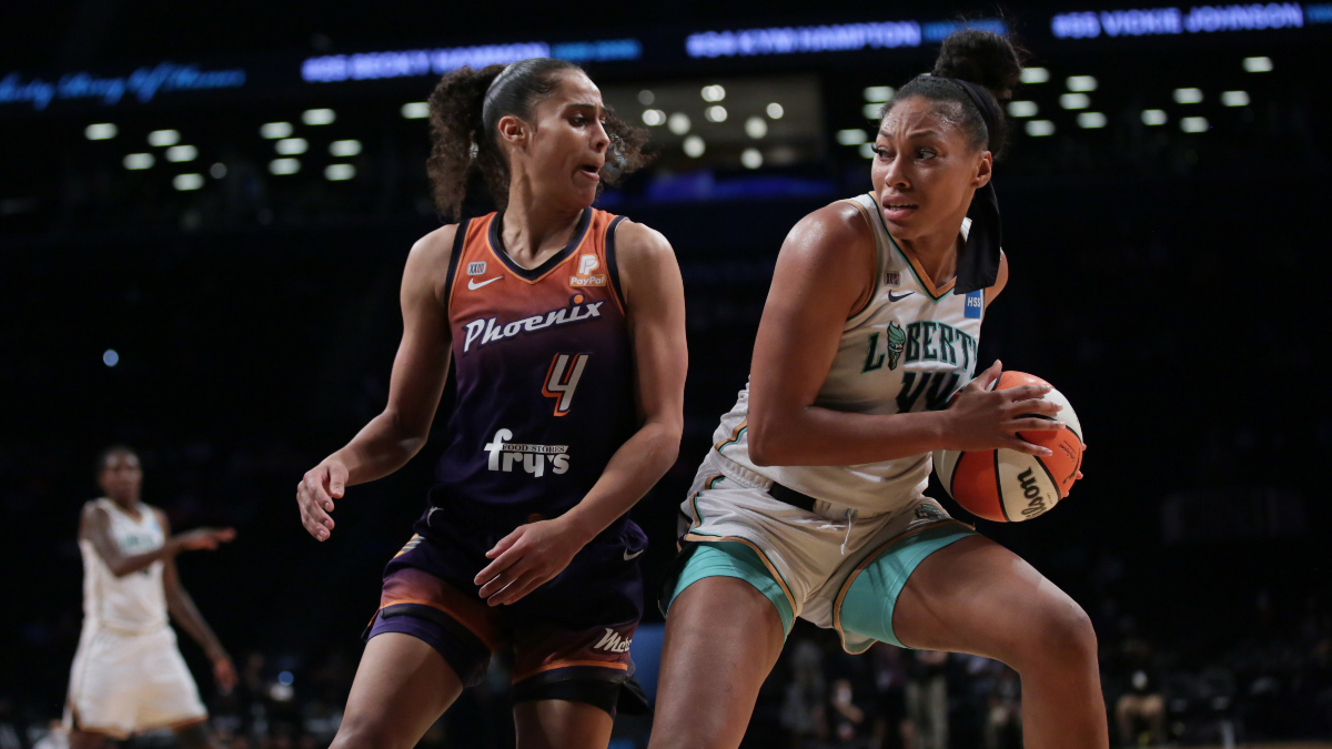 WNBA Playoffs Odds, Picks, Predictions: Betting Analysis for Wings vs. Sky and Liberty vs. Mercury (Thursday, September 23) article feature image