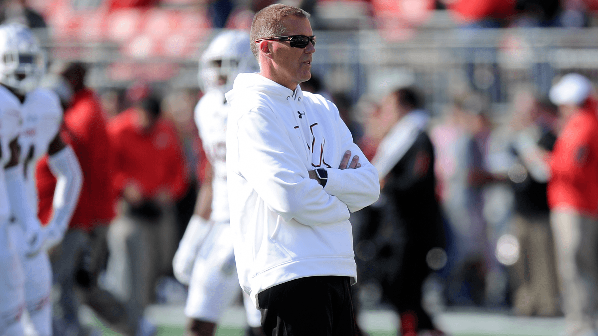 UConn Head Coach Randy Edsall Steps Down Immediately article feature image