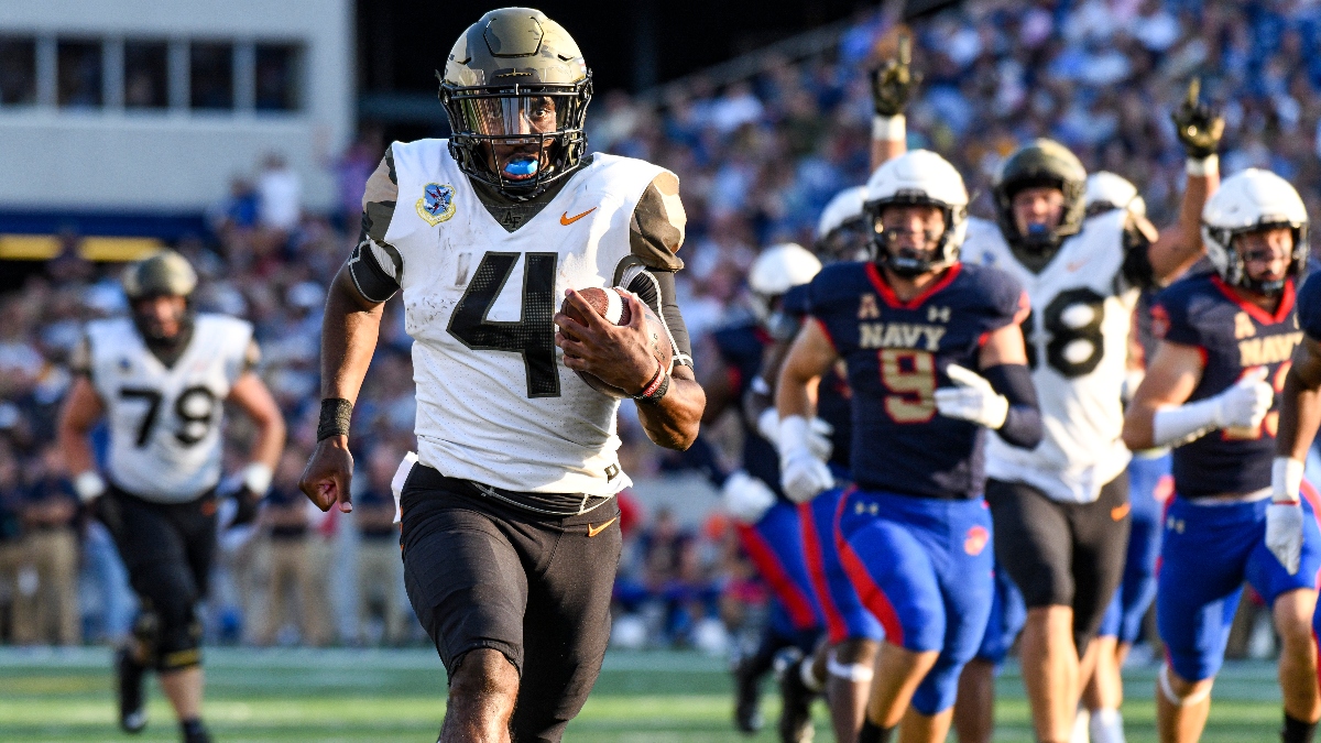 College Football Odds, Picks, Predictions for Florida Atlantic vs. Air Force: Trust The Falcons’ Offense article feature image
