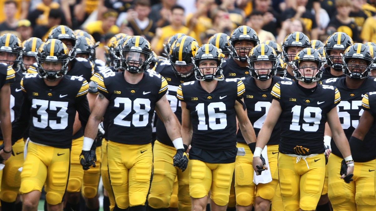 College Football Futures: Why There’s Betting Value on Iowa & UCLA Ahead of Week 2 article feature image