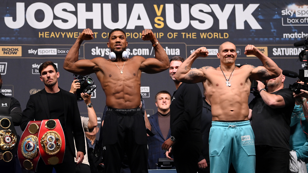 Anthony Joshua vs. Oleksandr Usyk Odds, Boxing Picks & Predictions: Will AJ Retain the Heavyweight Title? (Saturday, September, 25) article feature image