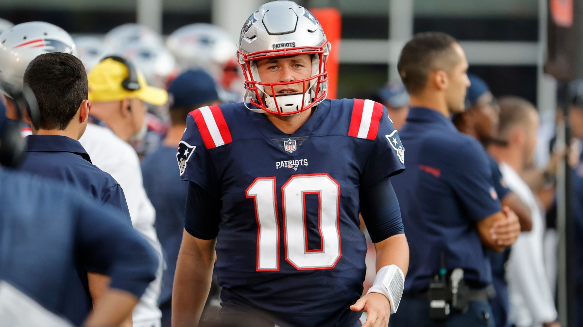 NFL Week 1 picks, point spreads, betting lines for every game: Who is  picking Mac Jones to win his Patriots debut vs. the Dolphins? 