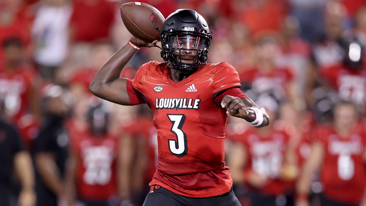 College Football Odds & Picks for Louisville vs. Florida State: High-Scoring Affair Expected article feature image