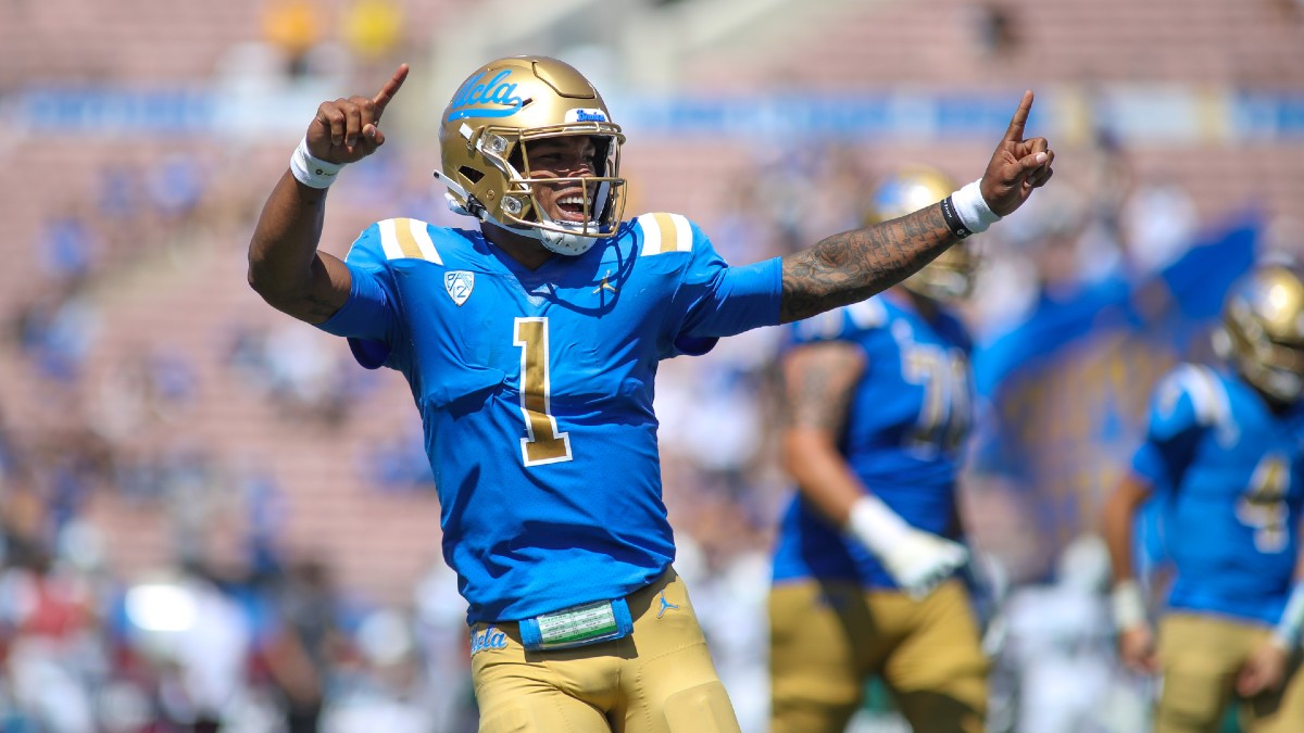 2021 College Football Odds, Pick & Prediction for LSU vs. UCLA: How to Bet Pac-12, SEC Showdown (September 4) article feature image