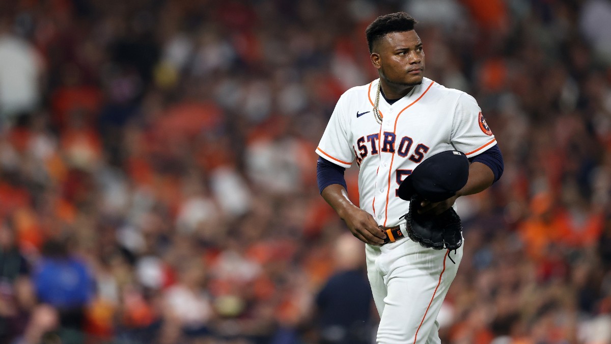 MLB Odds, Picks, Predictions for Red Sox vs. Astros: Can Chris Sale Stop Houston Offense in Game 4? article feature image