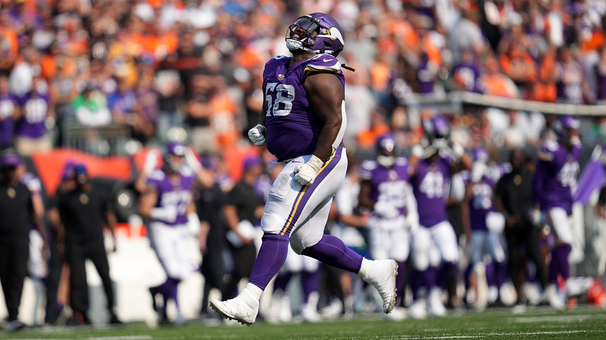 Week 5 Fantasy Streaming Adds: Cases For Rostering Trey Lance, Greg Joseph, Vikings Defense & More article feature image