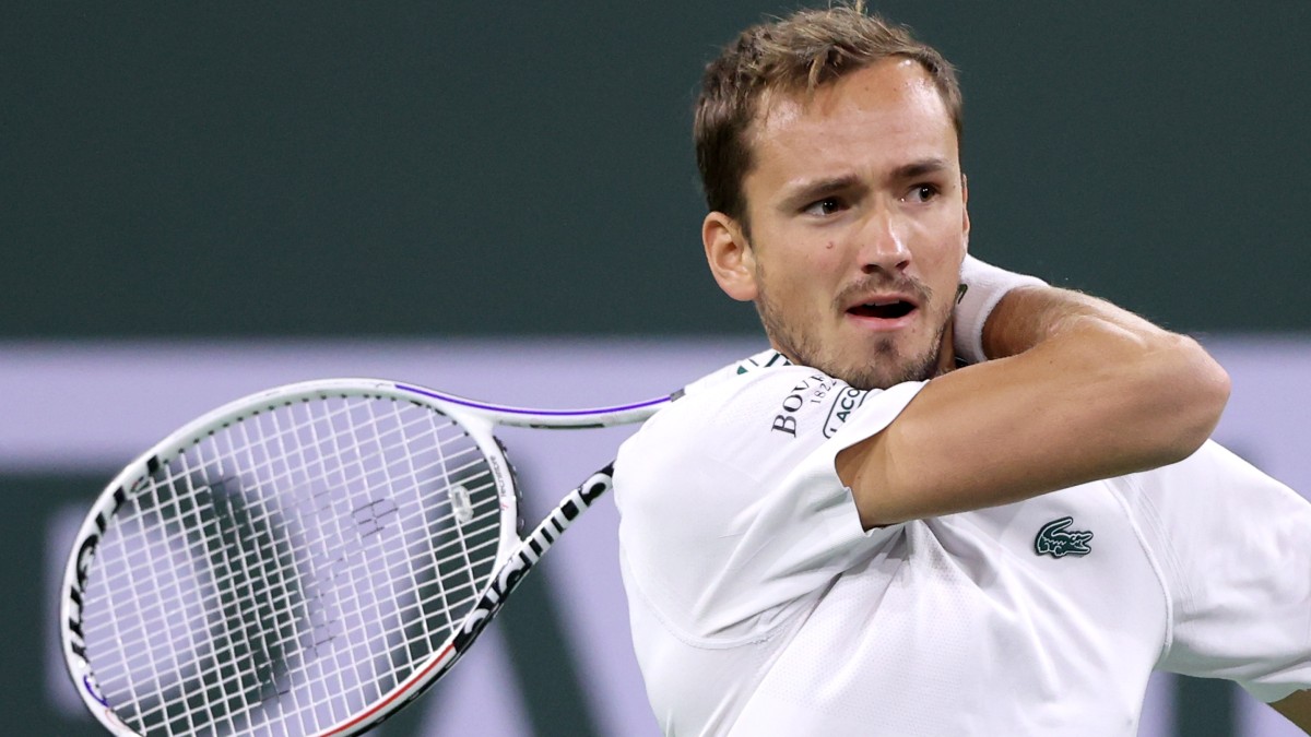 Wednesday BNP Paribas Open Tennis Betting Odds, Picks, Predictions: Early Best Bets, Including Daniil Medvedev (Oct. 13) article feature image
