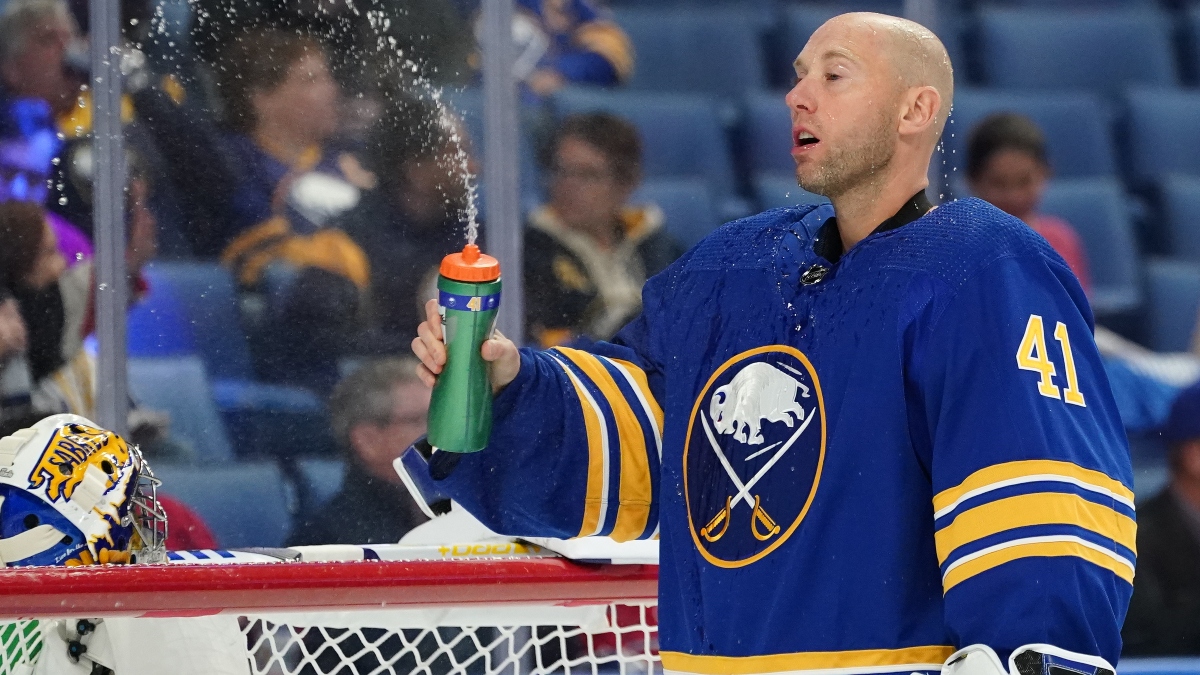Saturday NHL Odds, Picks, Predictions: Sabres vs. Coyotes Betting Preview article feature image