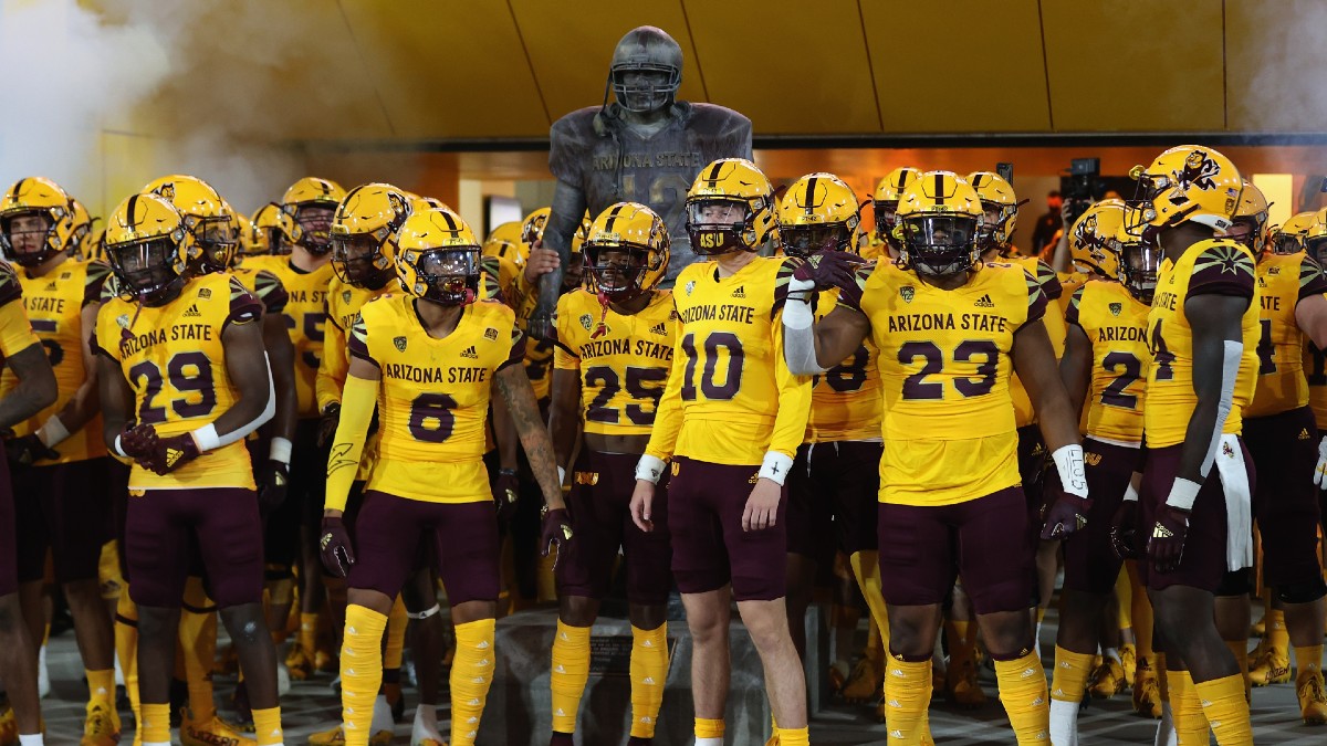 Week 5 College Football Betting Odds, Predictions: Our Top Picks for Saturday Evening, Including UCLA vs. Arizona State (October 2) article feature image