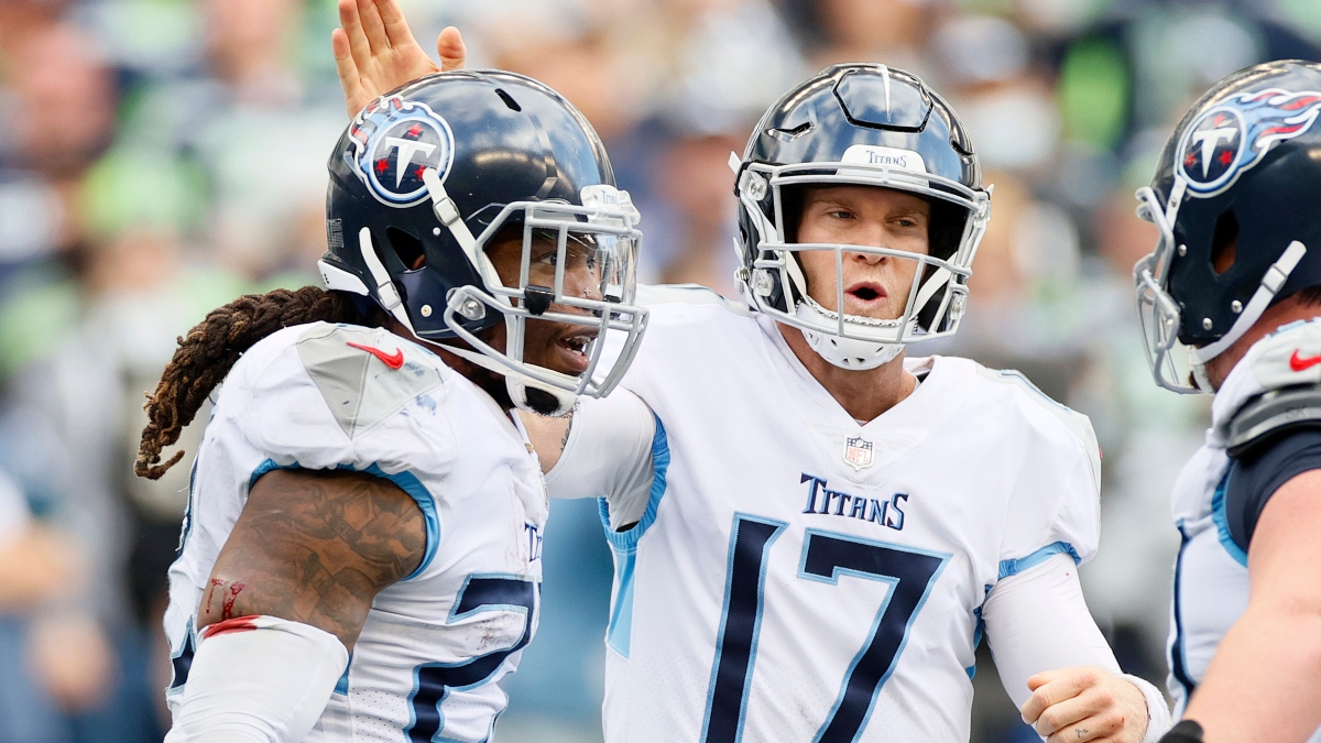 NFL Odds, Picks, Predictions: We We’re Betting Favorites Like the Titans & Cowboys, Plus More Early Game Bets article feature image