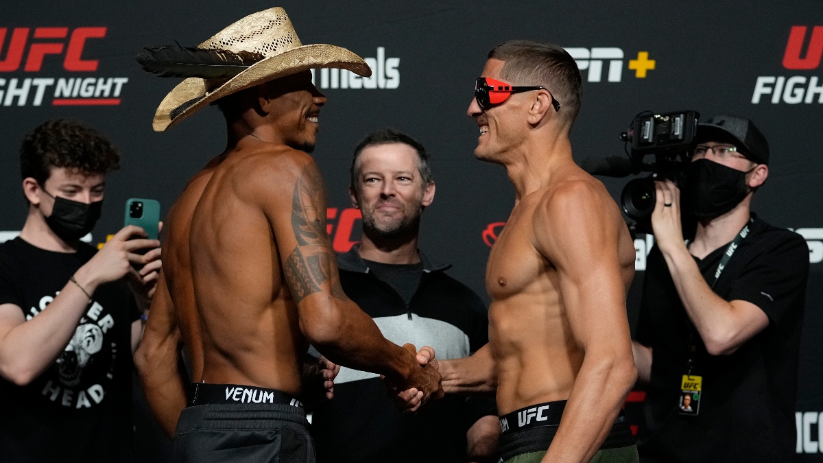 UFC Fight Night Odds, Picks, Projections: Our Staff’s Best Bets for Solecki vs. Gordon, Oliveira vs. Price (Saturday, October 2) article feature image