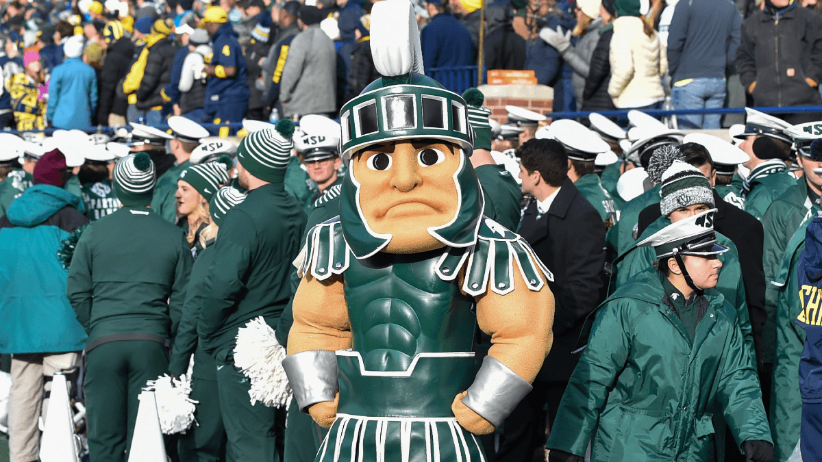 Michigan vs. Michigan State Betting Report: Spartans Getting Local & National Support Over Wolverines article feature image