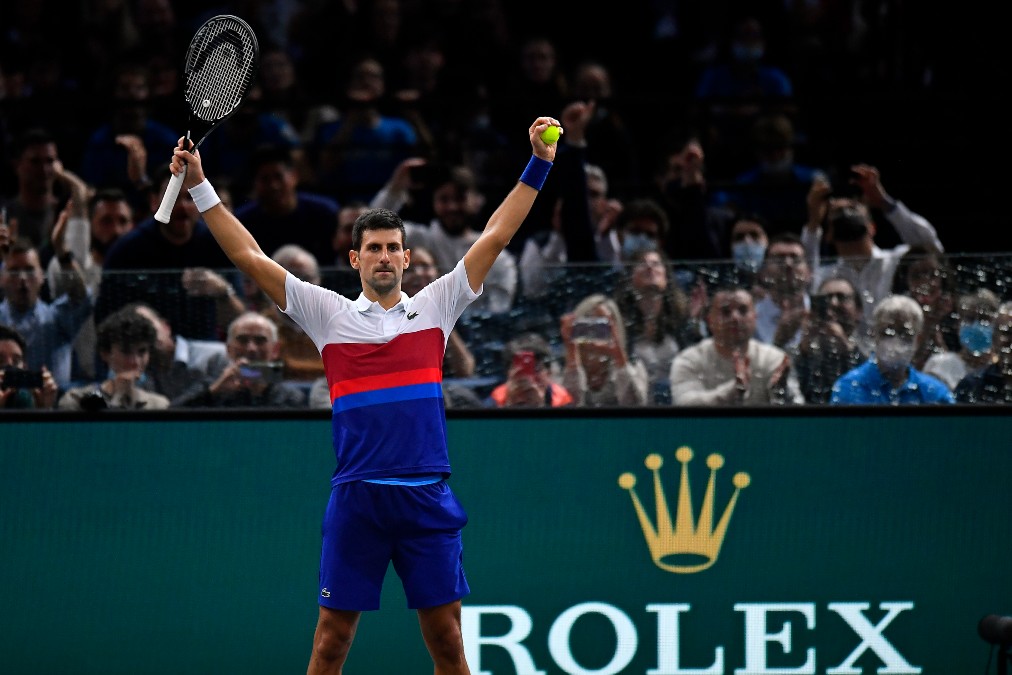 Novak Djokovic vs. Daniil Medvedev: Odds and Best Bet for the Paris Masters Final (Nov. 7) article feature image