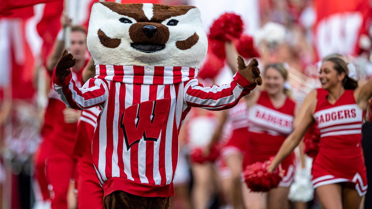 Wisconsin vs. Minnesota Odds: Badgers Laying Points with Big Ten Implications on the Line article feature image