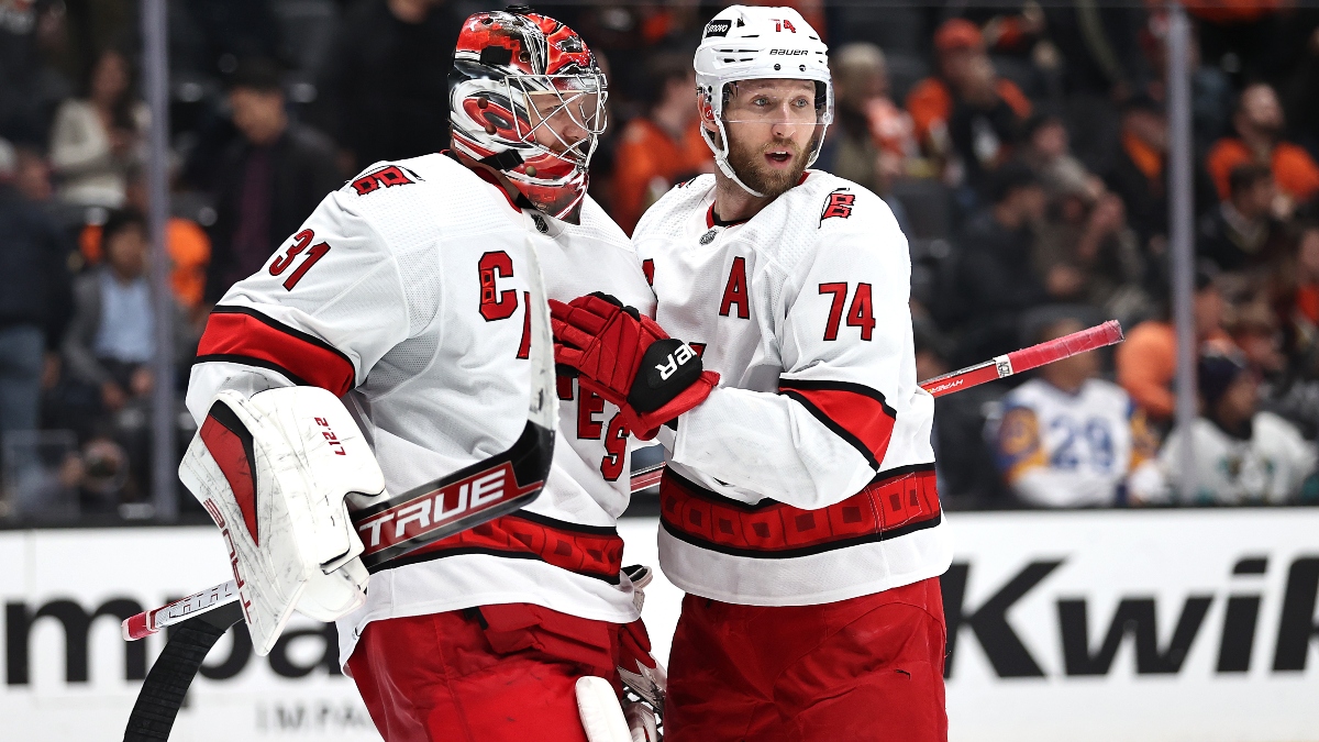 Hurricanes vs. Kings NHL Odds, Pick, Preview (November 20) article feature image