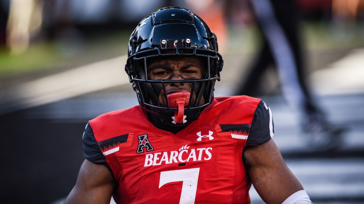 Cincinnati vs. East Carolina Odds, Picks, Predictions: Why to Fade the Bearcats in Friday’s AAC Showdown (Nov. 26) article feature image