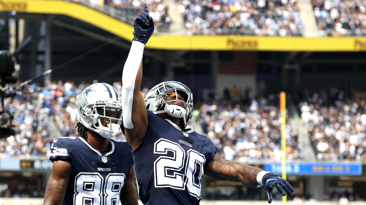 Cowboys vs. Saints Odds, Promo: Bet $10 on the Cowboys, Get $300 FREE! article feature image