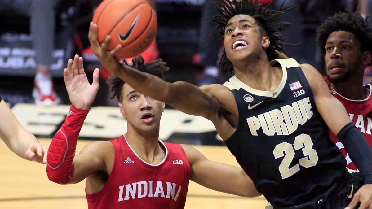Trayce Jackson-Davis & Jaden Ivey Among College Basketball’s Outstanding-Player Liabilities at Sportsbooks article feature image