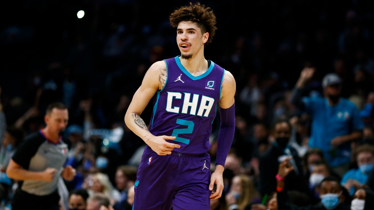 Monday NBA Odds, Picks & Predictions for Hornets vs. Knicks: Sharps Riding with Spread article feature image