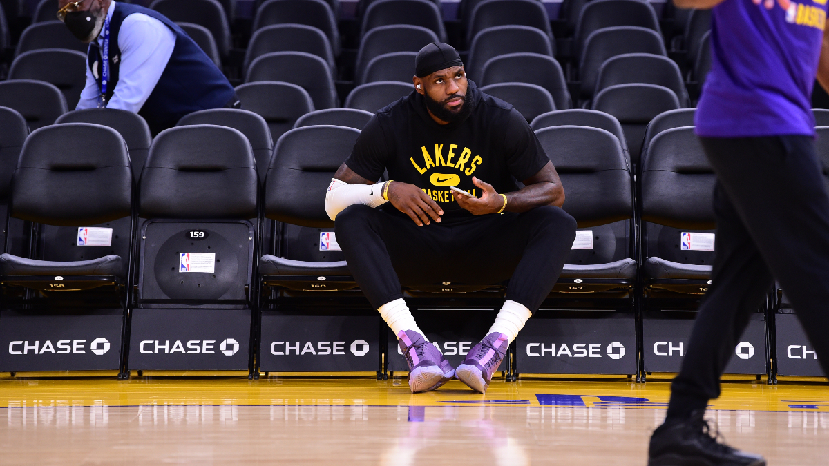 NBA Injury Report & Lineups: LeBron James Out Thursday With Knee Soreness Image