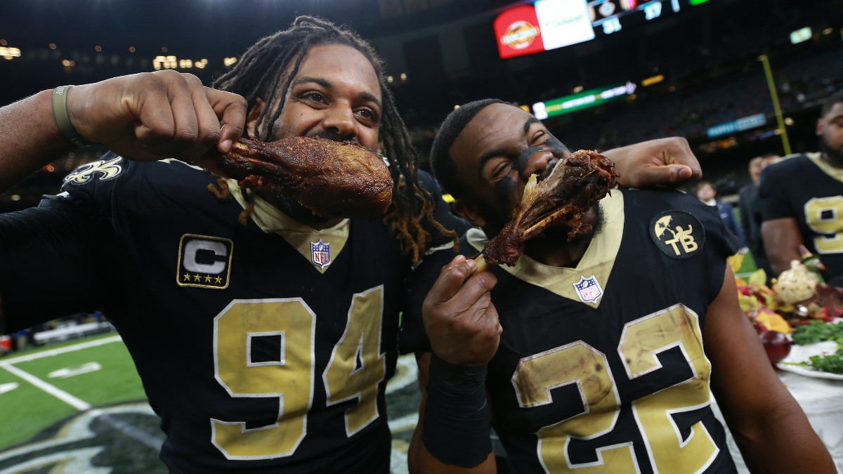 Thanksgiving NFL Promo: Bet $10, Win $250 on Any Spread at theScore Bet! article feature image