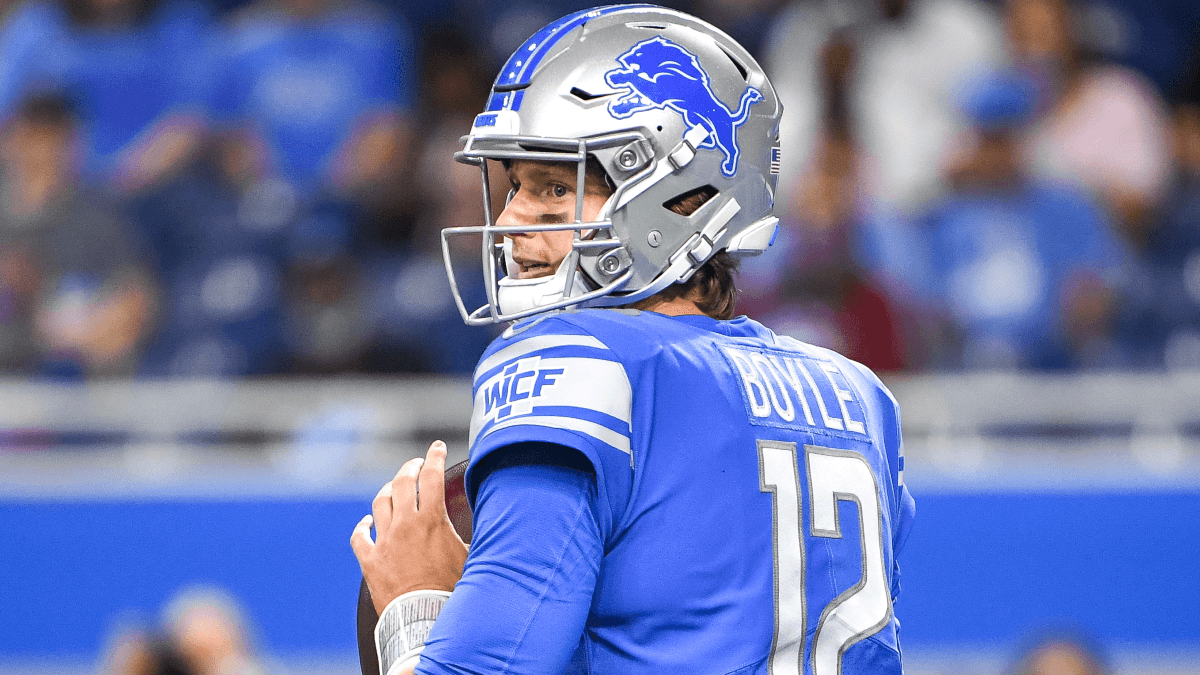 Bills vs. Lions Thanksgiving Picks, Predictions: Are We in for a Turkey Day  Shootout?