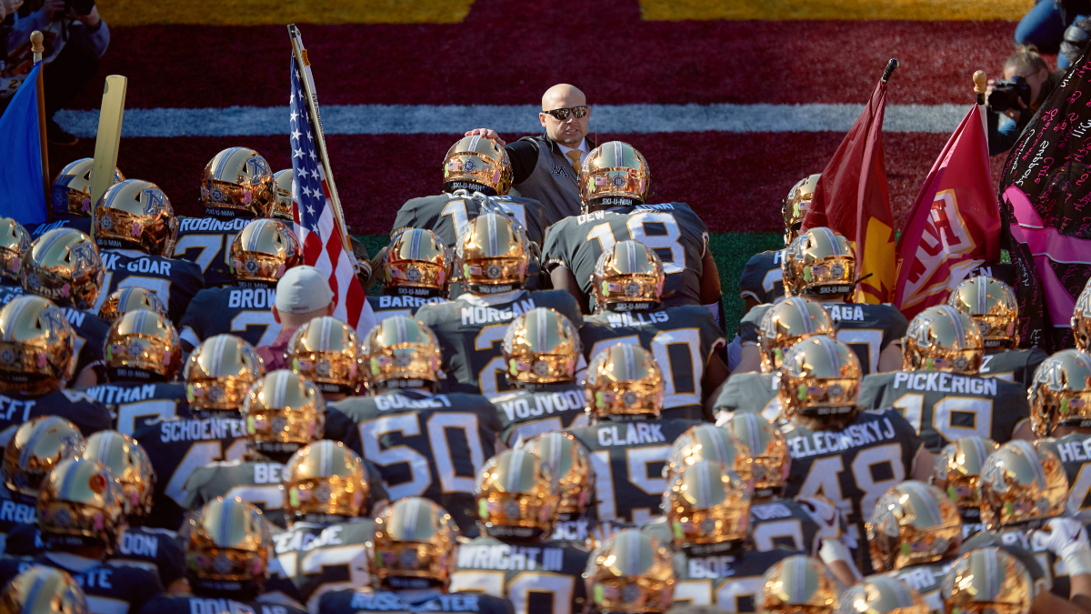 Wisconsin vs. Minnesota: Who Will Win Paul Bunyan's Axe? Image