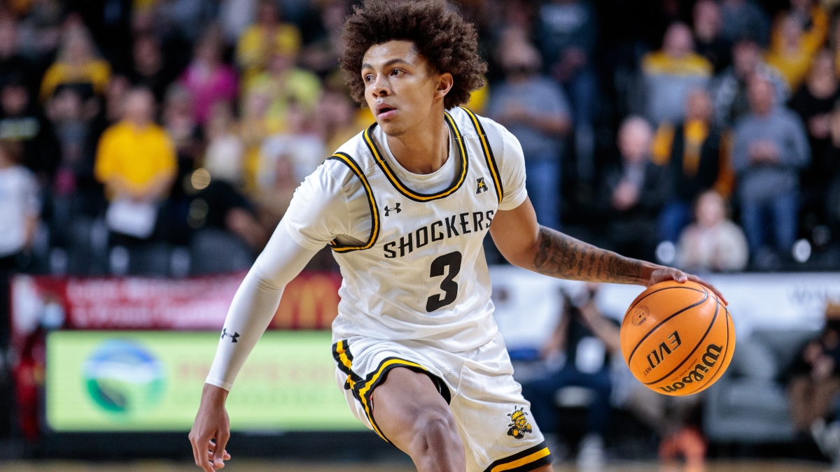Friday College Basketball Odds, Pick for Wichita State vs. Arizona: Can Wildcats Cover Big Spread at Home? article feature image