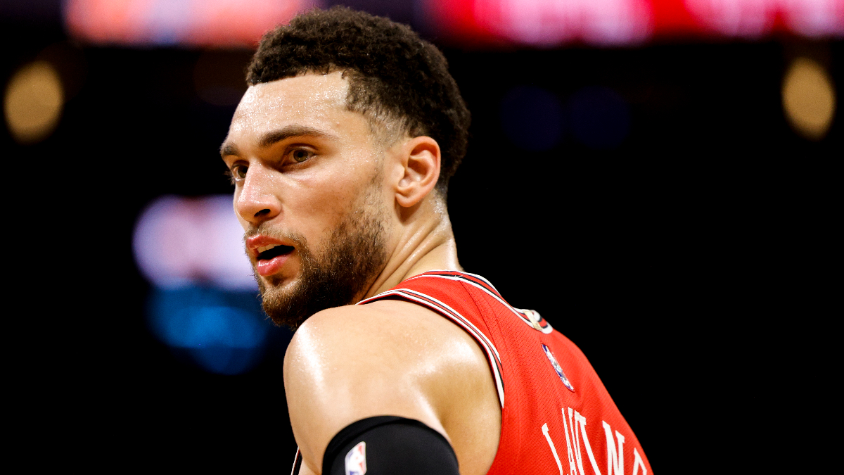 NBA Fantasy Waiver Pickups & Schedule (Week 14): How to Pivot off Injuries to Zach LaVine, Deandre Ayton, More article feature image