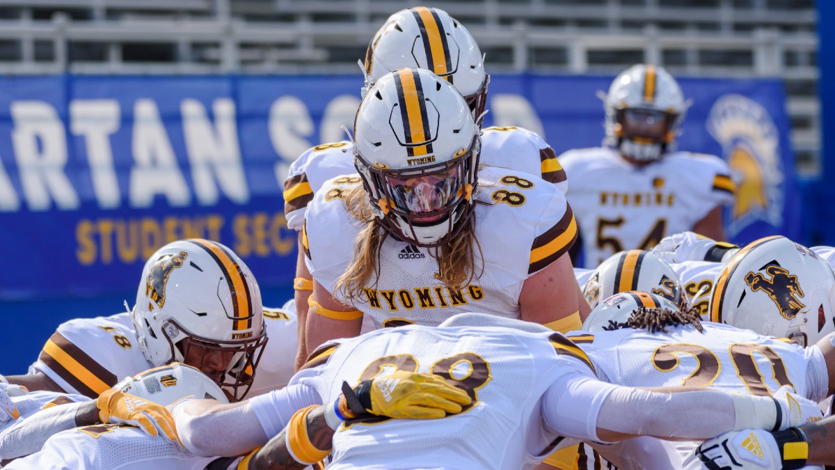 Kent State vs. Wyoming Betting Odds, Date: Opening Spread, Total for Famous Idaho Potato Bowl 2021 article feature image