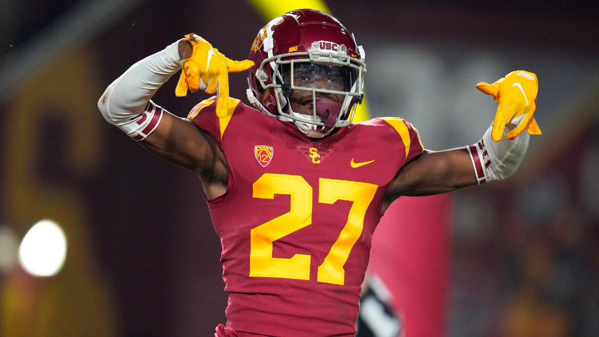 USC vs. Cal Odds, Picks, Predictions: Where Does Value Lie in Final Regular Season College Football Game? article feature image