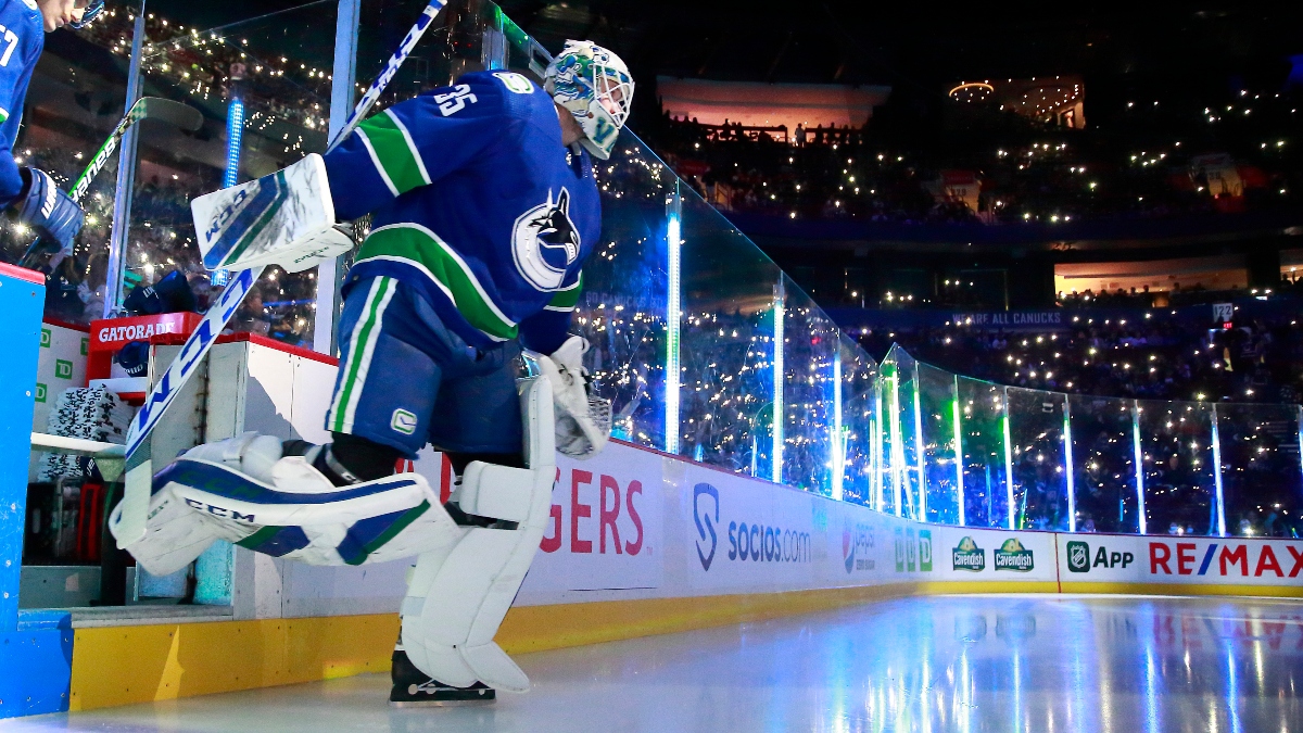 NHL Odds, Pick & Preview: Kings vs. Canucks (Dec. 6) article feature image