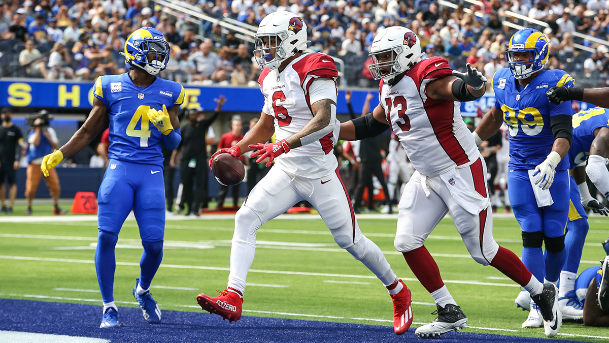 Rams-Cardinals Odds, Predictions, NFL Picks: Top Expert Monday Night Football Bets, Feat. Spread, Total & ML article feature image