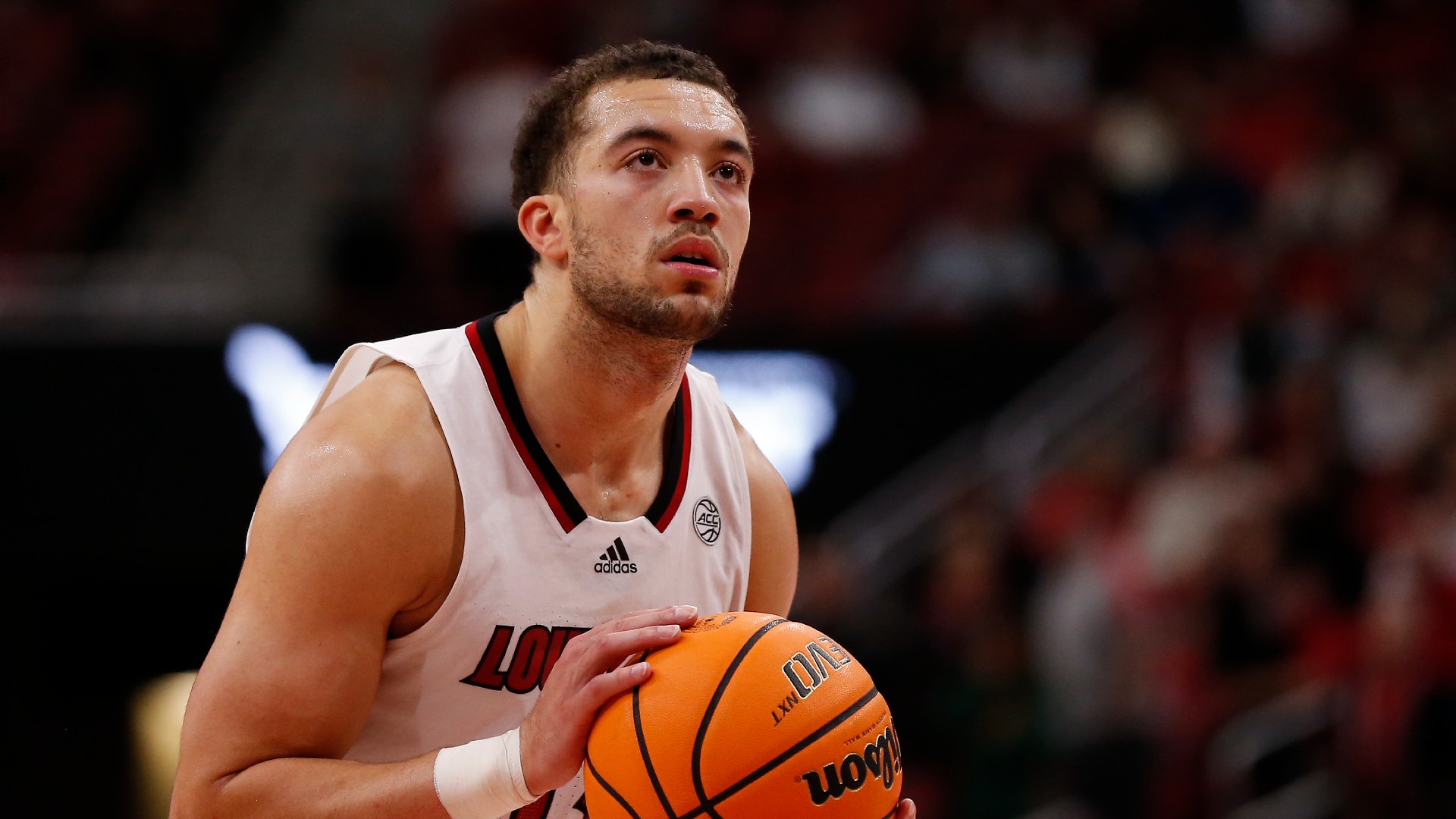 Louisville vs. NC State College Basketball Odds & Picks: Back Veteran Cardinals Against Wolfpack article feature image