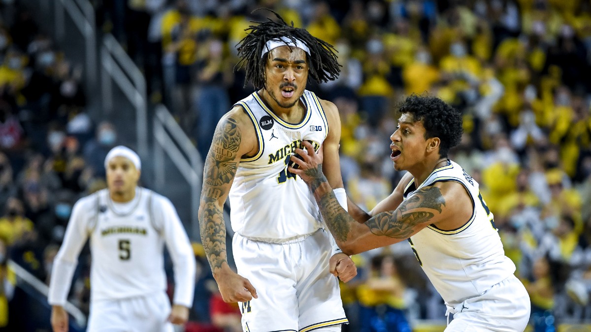 Saturday College Basketball Picks and Predictions: Our Top 5 Best Bets, Including Michigan vs. Minnesota (Dec. 11) article feature image
