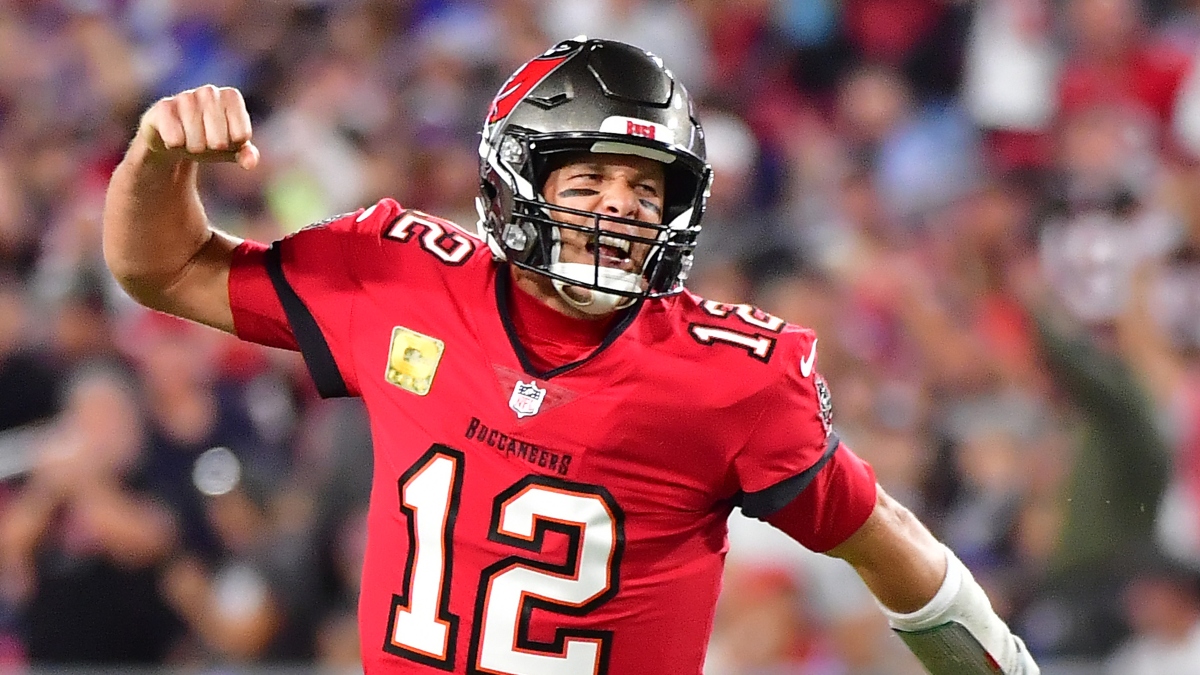 nfl-props-bets-tom-brady-jonathan-taylor-adam-thielen-michael-pittman-picks-week-13-2021