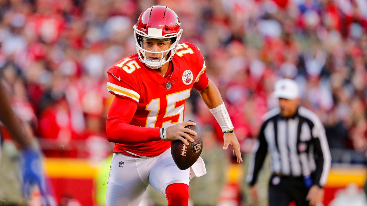 Raiders vs. Chiefs Odds, Predictions, Picks: Find Betting Value By Teasing Kansas City In NFL Week 14 article feature image