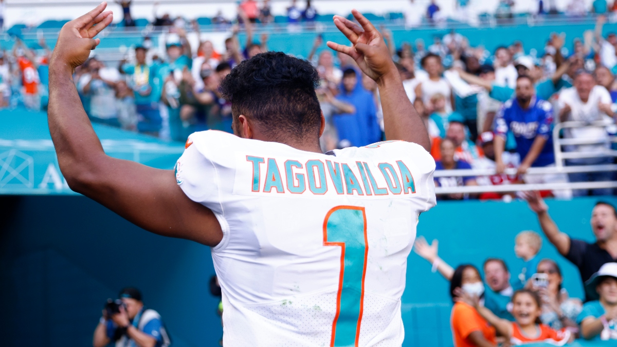 Fantasy Football Streaming Options For Playoffs: Look to Add Tua Tagovailoa at QB, Jets Defense, Tyler Conklin at TE & More article feature image