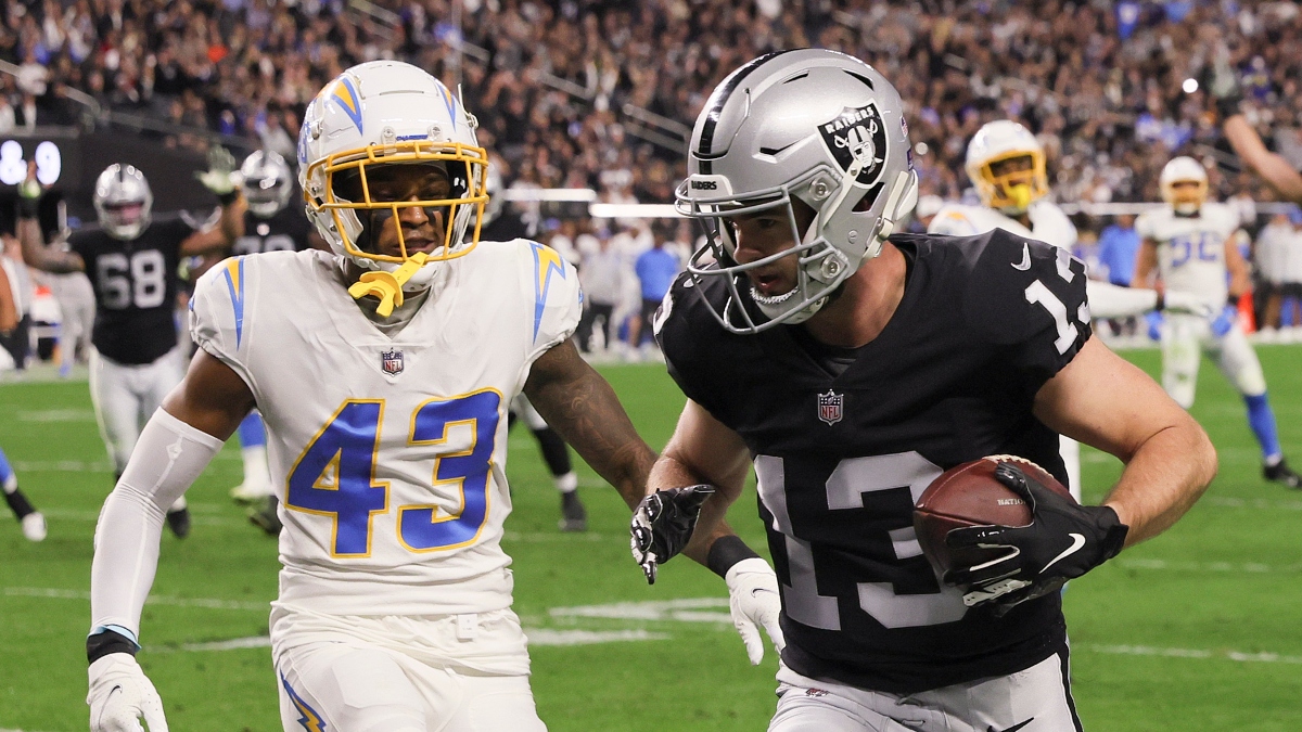2022 NFL Playoff Picture Scenarios & Final Bracket: Raiders Beat Chargers to Clinch Spot; Steelers Sneak In Last Spot article feature image