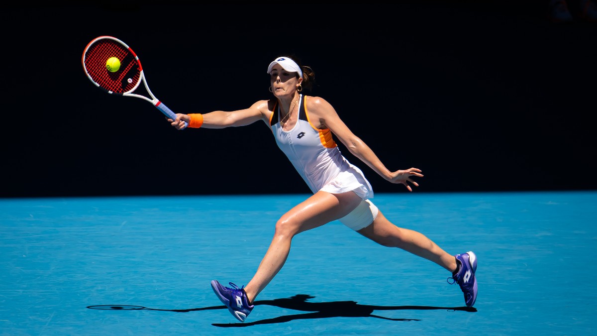 Alize Cornet vs Tamara Zidansek Australian Open: Can the Frenchwoman Build on Momentum? (Jan. 21) article feature image