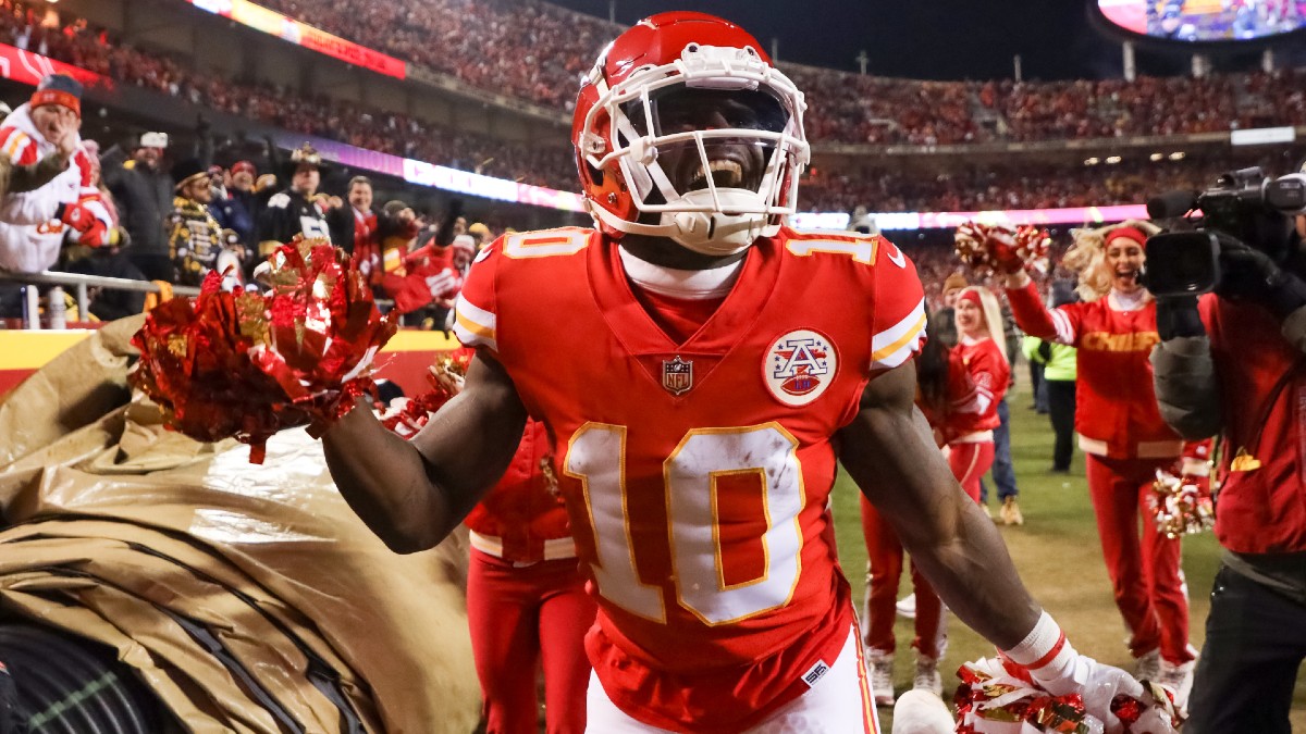 A Bills vs. Chiefs Same-Game Parlay To Bet For Divisional Round of 2022 NFL Playoffs article feature image