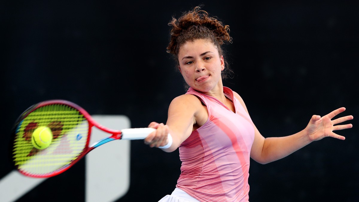 Jasmine Paolini vs Elena-Gabriela Ruse: Australian Open Round One Odds, Preview & Analysis (Jan.15) article feature image