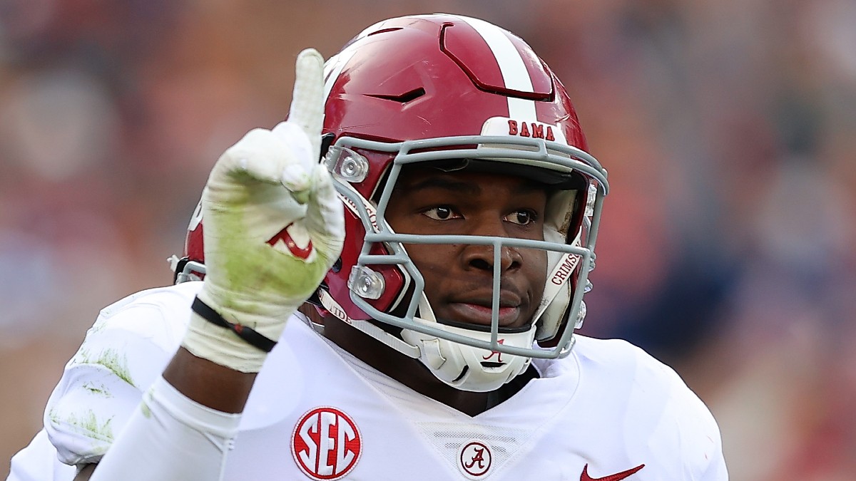College Football Fantasy & Futures: Examining the Next Playmakers for Alabama & Georgia article feature image