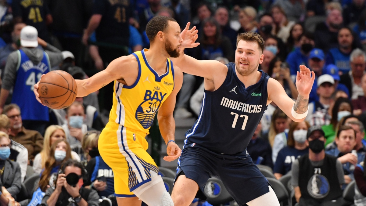 Warriors vs. Mavericks NBA Betting Trends: Game 4 ATS, Over/Under Results for Playoff Teams Trailing 0-3 article feature image