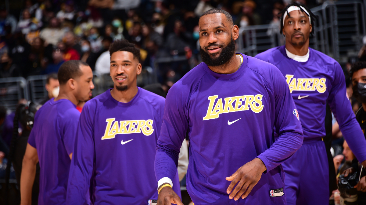NBA Injury News & Starting Lineups (February 5): LeBron James Cleared to Play, De’Aaron Fox Questionable Saturday article feature image