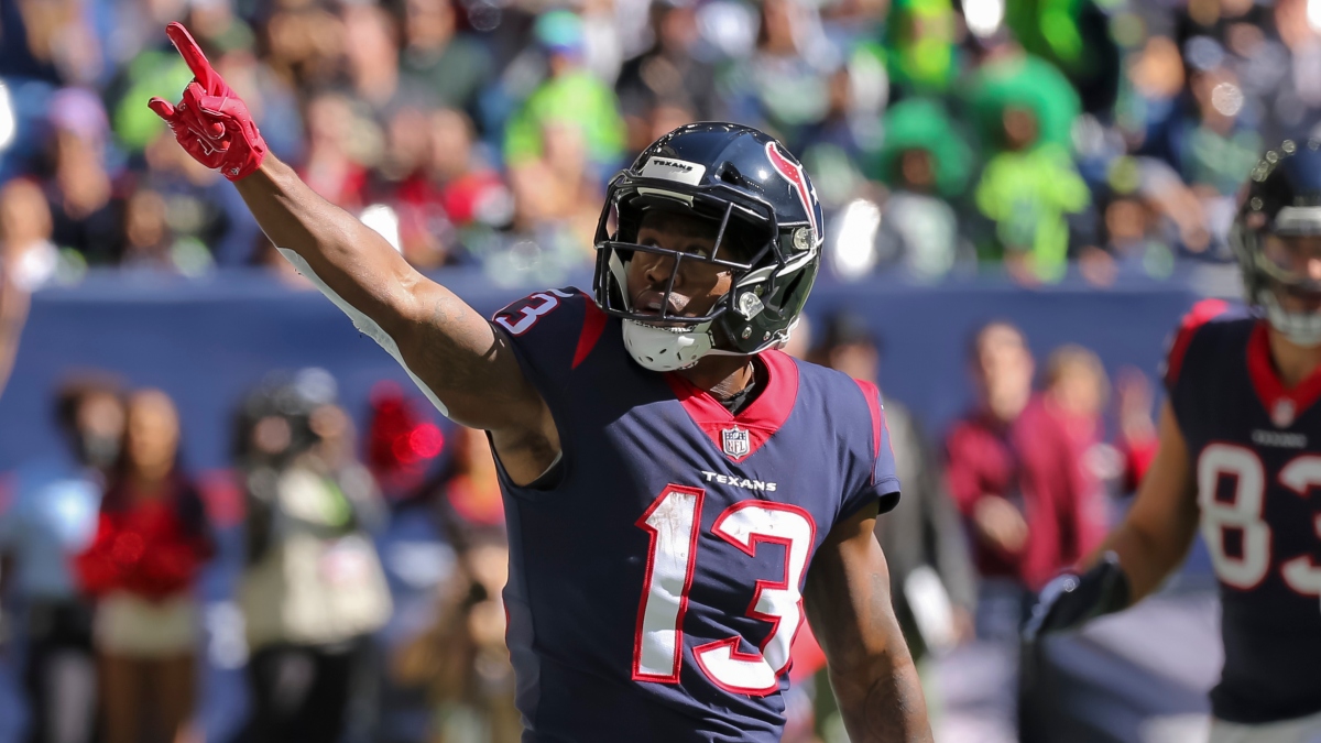 NFL Odds, Picks, Predictions: Texans To Cover Spread vs. Titans, A Bengals-Browns Under, More Expert Bets article feature image
