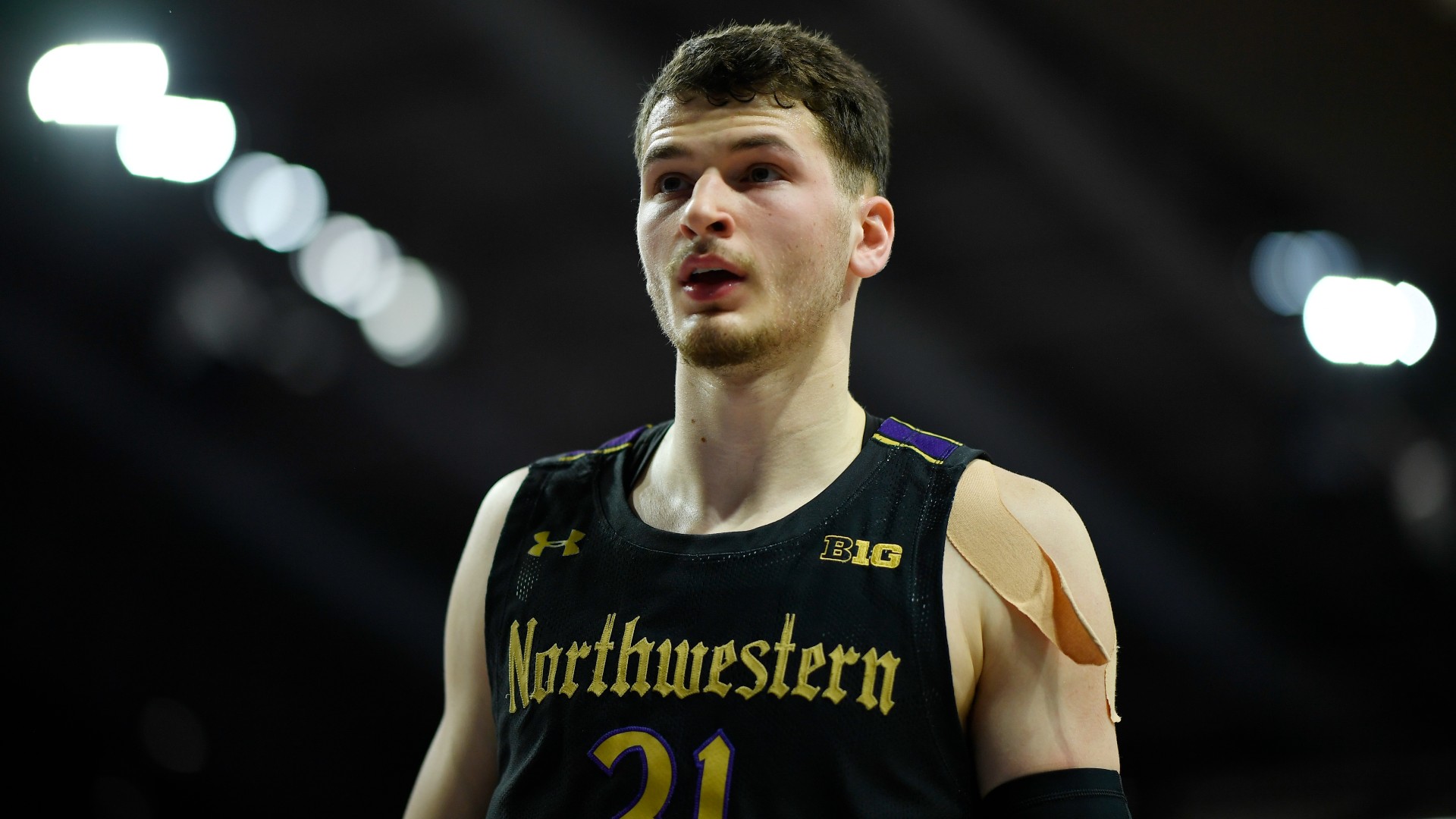 Monday College Basketball Odds, Picks & Predictions: The 66% System Bet for Northwestern vs. Iowa (Feb. 28) article feature image