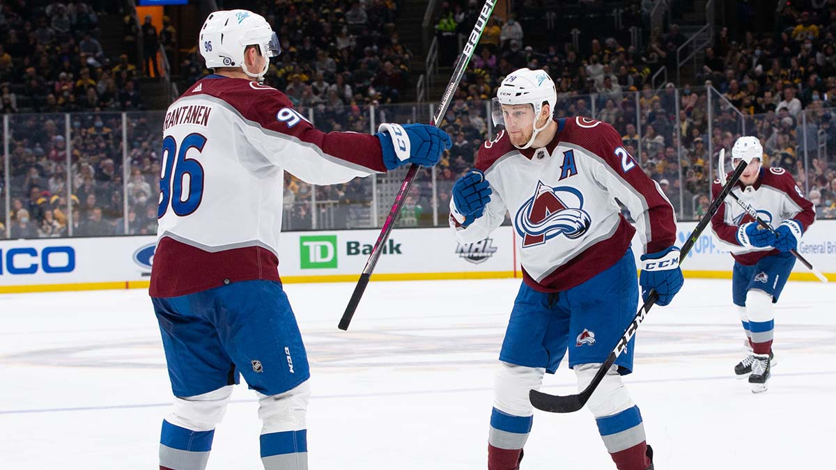 Friday NHL Odds and Best Bets for Kraken vs. Avalanche, Lightning vs. Panthers (October 21) article feature image